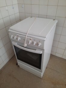 sporák Amica - 3