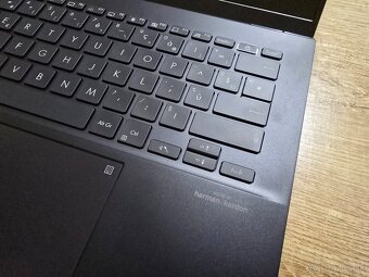 Asus Zenbook 14 so 16gb ram 512gb ssd diskom a ryzen 5 proce - 3