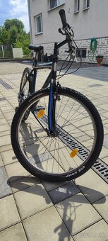 Starší horský bicykel - 3