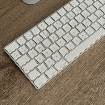 iMac 27" / i9-9900K / 24 GB RAM / 1 TB SSD / 8 GB grafika - 3