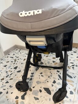 Doona autosedacka s isofixom - 3