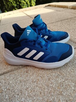 Tenisky Adidas - 3