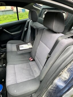 Sedačky Škoda Octavia 1 – predné aj zadné (komplet) - 3
