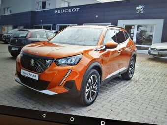 Peugeot 2008,,1,2  74kw/100koni, 8/2020/90000km-12000€ - 3