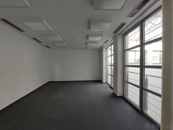 Svetlý kancelársky celok, 330m2, Hurbanovo Námestie/Obchodná - 3