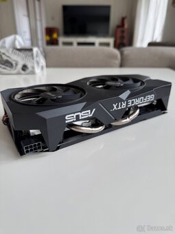 Asus GeForce RTX 2060 Super - 8GB - 3