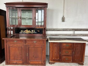 Starožitné drevené skrine - 3