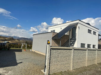 LUXUS v N.Tatrách - 3 apartmány+garáž+chatka+vináreň v BR - 3