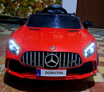 Mercedes AMG GT R - 3