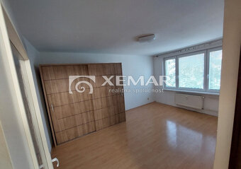 PREDAJ 1 izb. byt Zvolen - 3