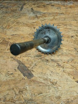 Babetta 210 hriadeľ šľapadiel - 3