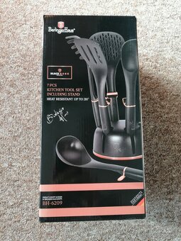 sada kuchynského náradia - 3