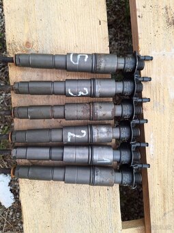 Predám diely z motora BMW X5 e70r.v 2008 - 3