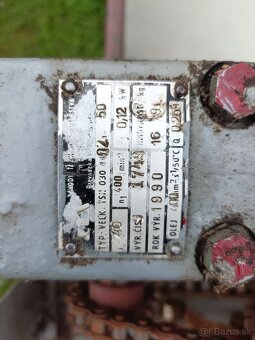 Predám elektromotor s prevodovkou - 3