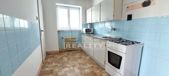 Znížená cenaNa predaj priestorný 3 izbový byt s... - 3