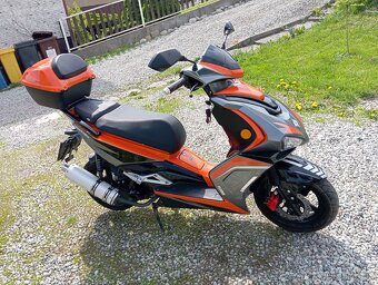 Predám skúter Adamoto Fast 125 - 3