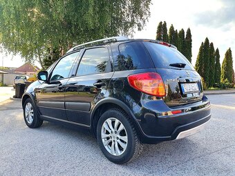 Suzuki SX4 - 3