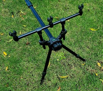 Stojan Giants Fishing Rod Pod Gaube 3 Rods - 3