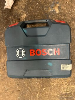 Vŕtacie kladivo BOSCH - 3
