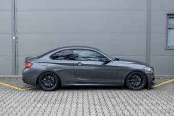 BMW M240i xDrive - 3