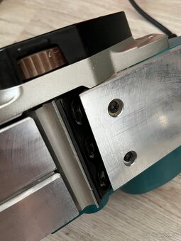 Makita Hoblík 82mm KP0800 - 3