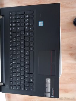 predám Lenovo V510 , Intel core i5 , 20bg ram , ssd - 3