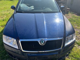 Skoda Octavia 2 1.9 TDi na náhradné diely - 3