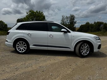 Q7 3.0 TDI 200kW Black Optik Night Vision 7miest - 3