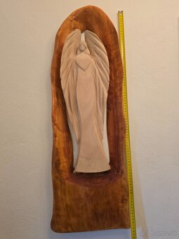 Drevená socha anjela - 3