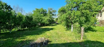 Pozemok na predaj so všestranným využitím - 3