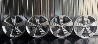 #13 Elektróny originál Škoda r19 - 3