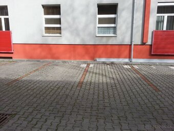 parkovacie státie, Niťová ul, Nivy, Bratislava - 3