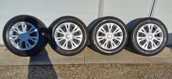 Predám ZIMNÚ SADU SUZUKI 5x114,3 ET50 215/60 r16 - 3