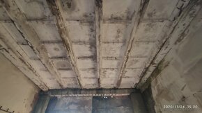 Predám pozemok s budovou - 3