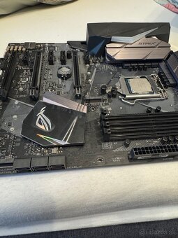 intel i5 7600k + základna doska - 3
