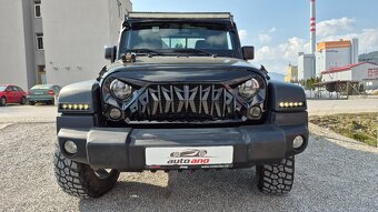 Jeep Wrangler 2.8 CRD Rubicon A/T - 3
