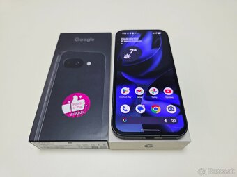 Google Pixel 9a 8 GB/128 GB Obsidian - 3