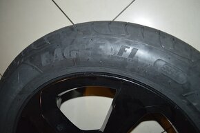 predam novu pneumatiku+disk GoodYear - 3