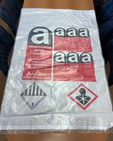 Predám novy Azbest vrece(1paleta)80x120cm,2400ks,na dobierku - 3