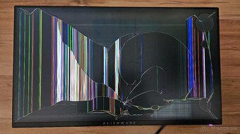 Predám herný PC monitor Dell Alienware 25" lunar light - 3