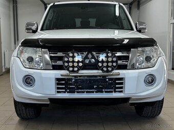 Mitsubishi Pajero 3.2DI-D LWB Instyle A/T - 3