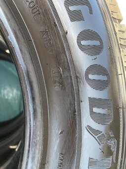 Letné Goodyear Efficient grip Cargo 215/65 R16 C 109/107T - 3