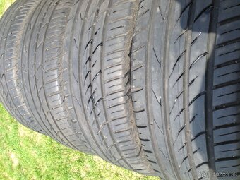 Letné pneumatiky 205/55 R17... 7/4mm - 3