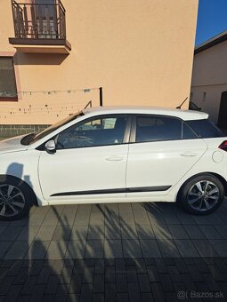Hyundai i20 - 3
