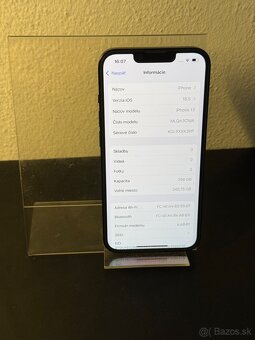 Predám Apple iPhone 13 256GB Black Minimálne známky - 3