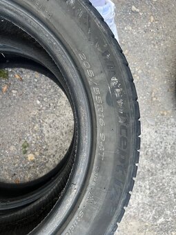 Hankook winter 205/55/R16 - 3