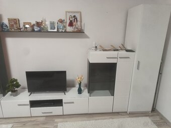 Obyvacia stena s TV - 3