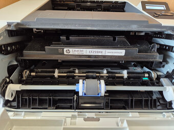 HP LaserJet Pro M404dn 8252 stran - 3