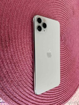 Predám iPhone 11 pro max - 3