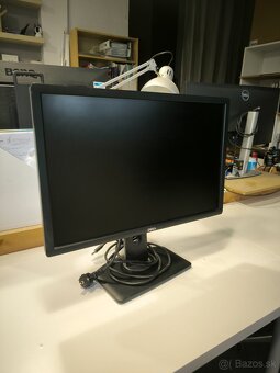 Predám 24" monitor Dell - 3